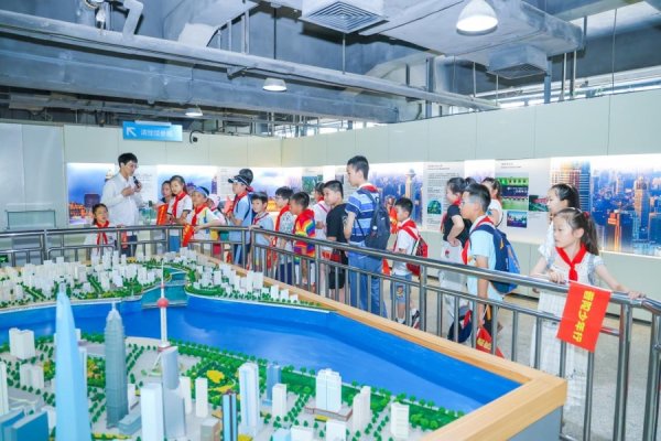中金财富 普陀少年行：探文脉、做先锋，共绘绿意新画卷